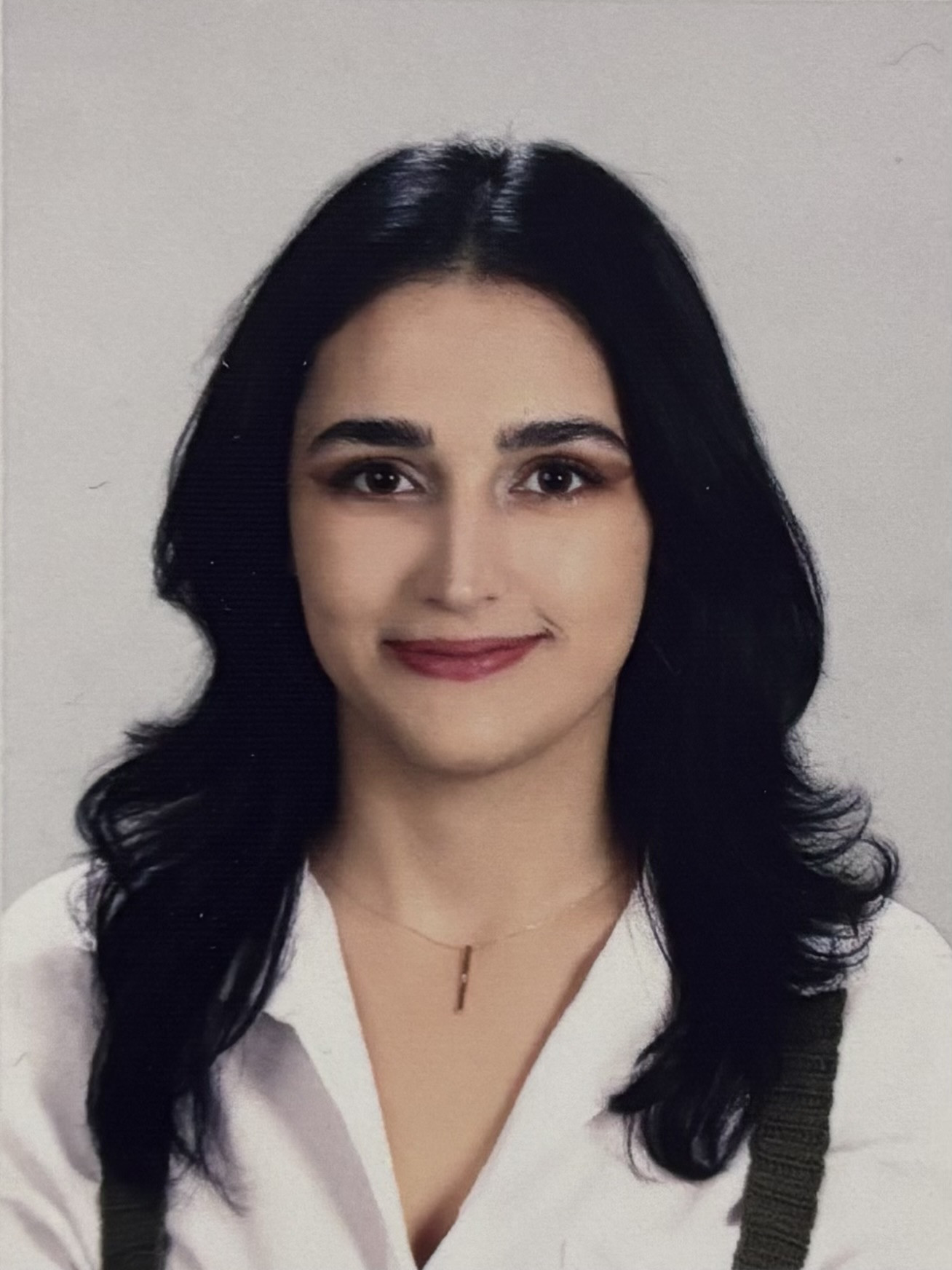 Defne Huriye Cünlü