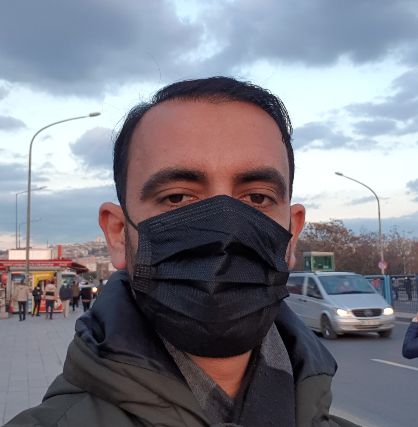 NIDAL BARHOOM BARHOOM