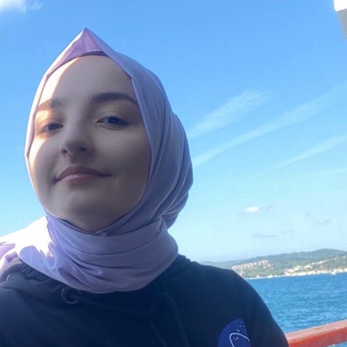 Betül Çelebi