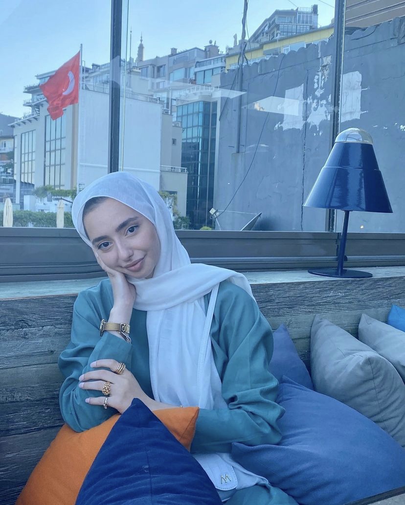 Efnan Hira