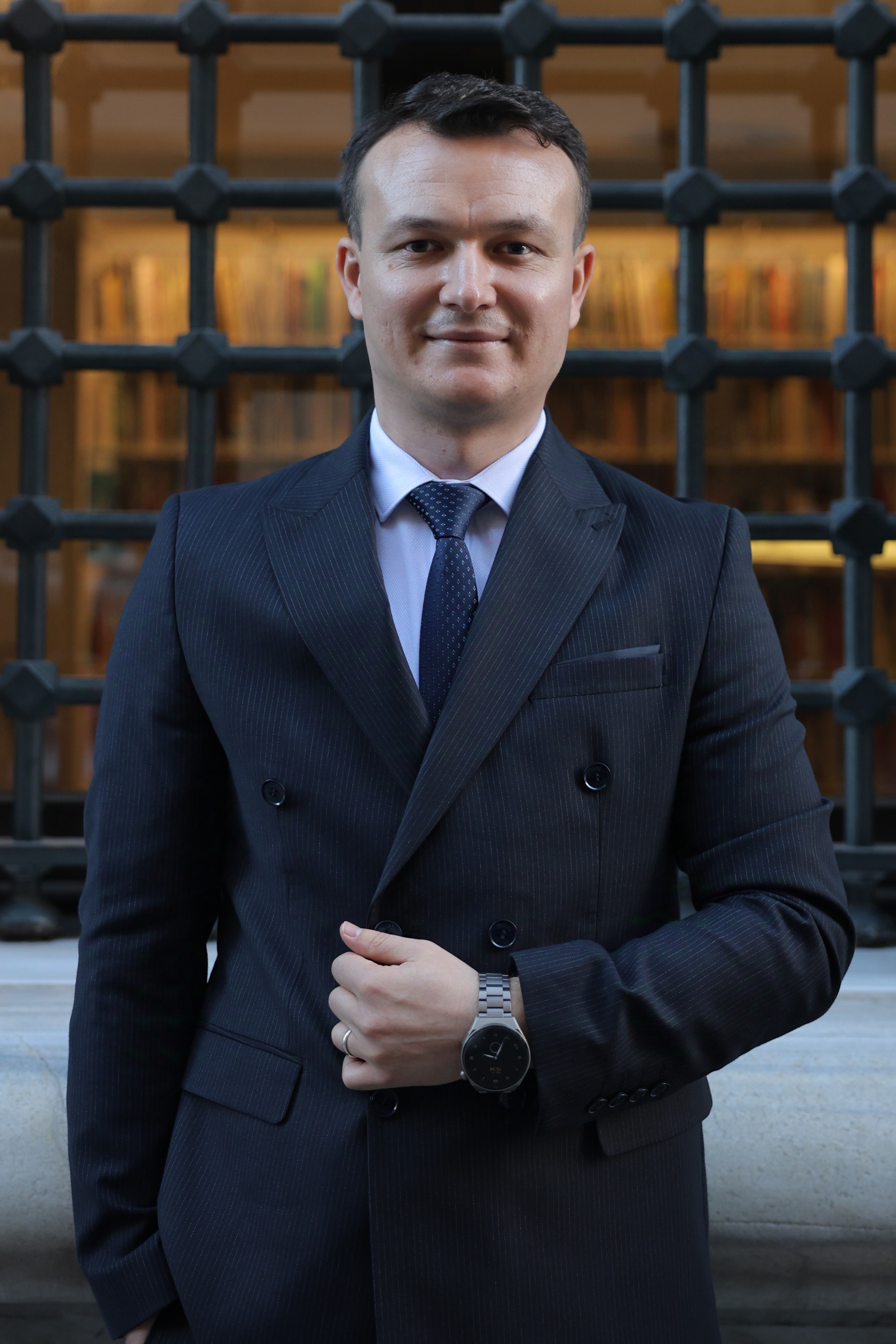 Kadir Özgün