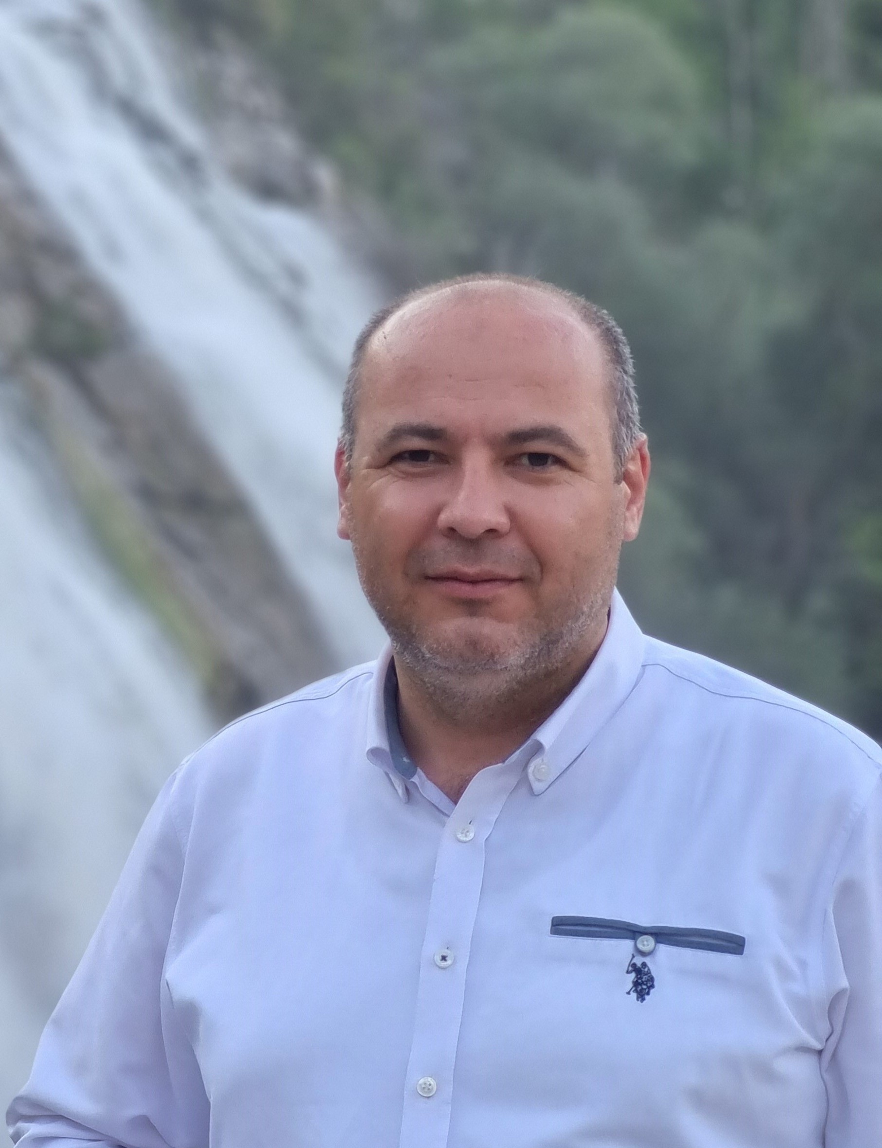 Hakkı KOCAMAN