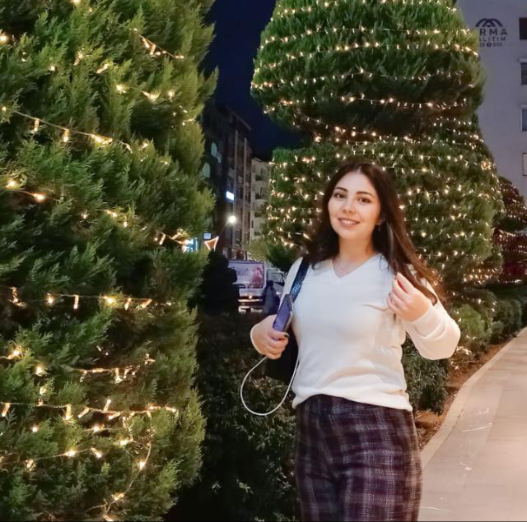 Sümeyye SUSAN