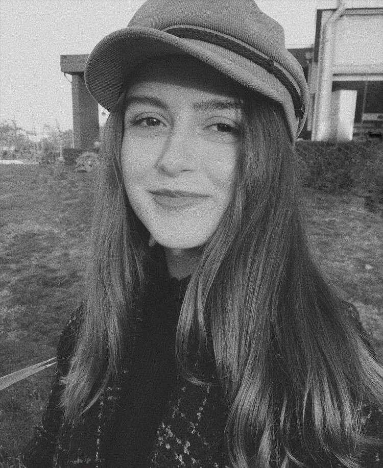 Buse Telliler