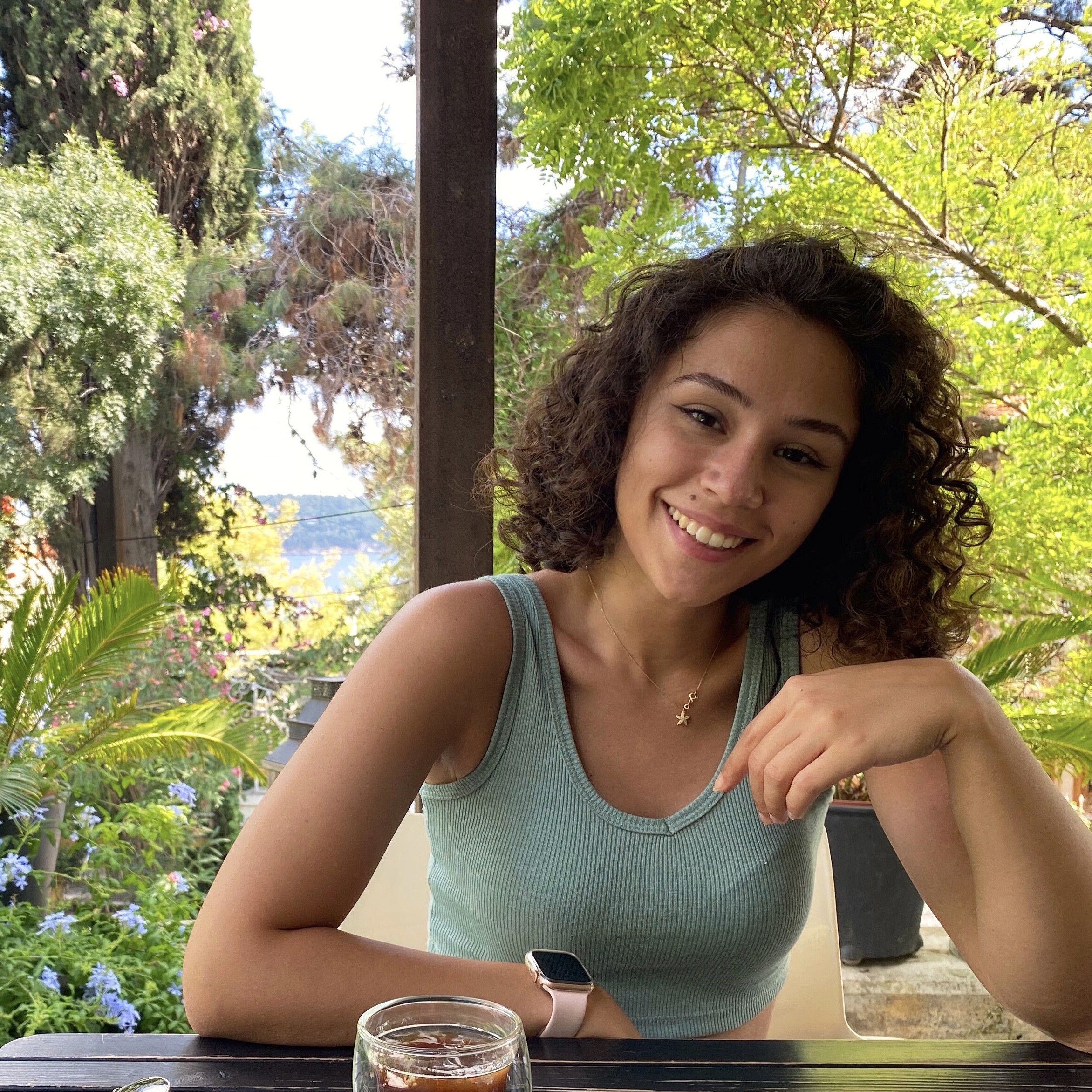 Zeynep Uyanık